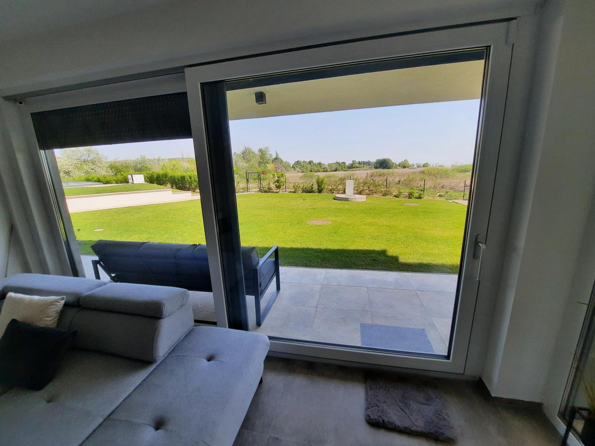 Coastline Balaton Apartment Alsoors