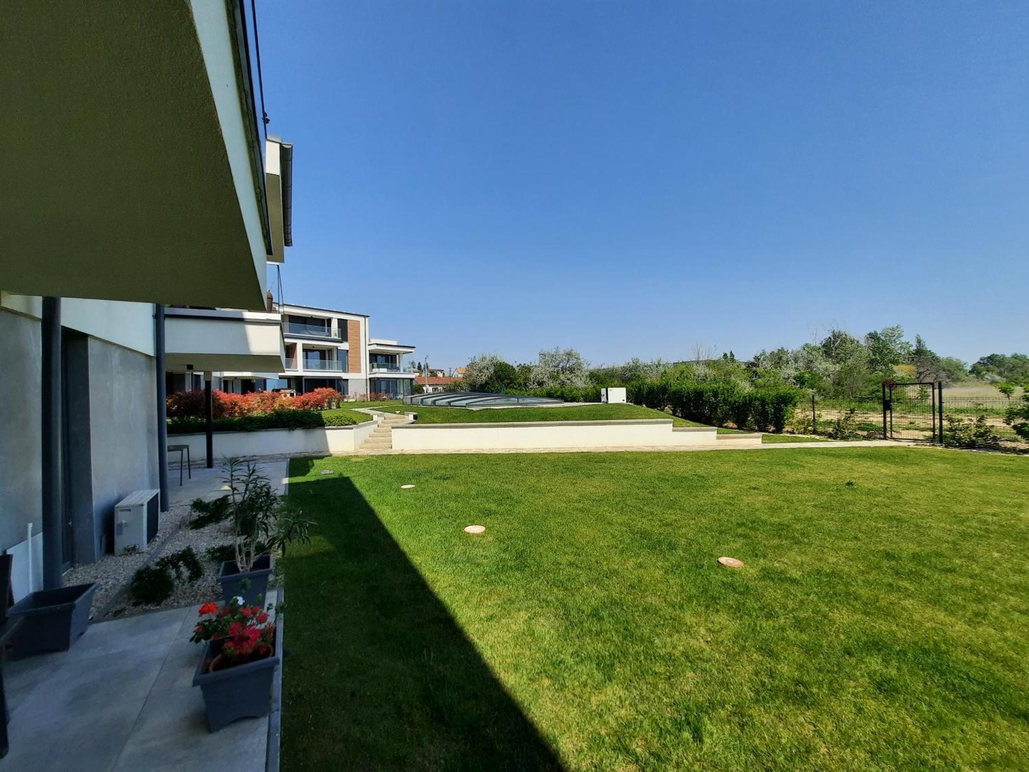 Coastline Balaton Apartment *